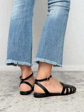 Frau woven sandal