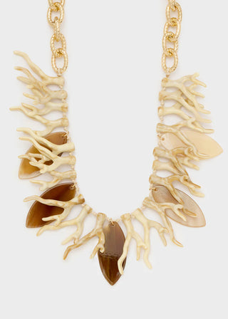 LONG NECKLACE WITH WHITE MARINE ELEMENTS