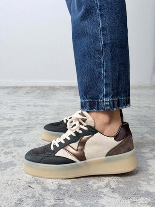 Sneakers Turin Negro - Victoria