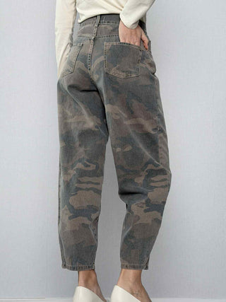 Susy Mix egg-shaped trousers