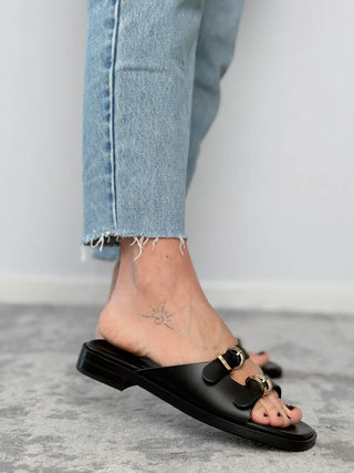 Ciabatta Nappa nera - Frau