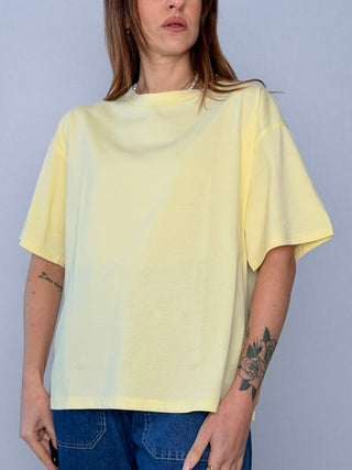 T-shirt over Susy Mix