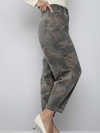 Susy Mix egg-shaped trousers
