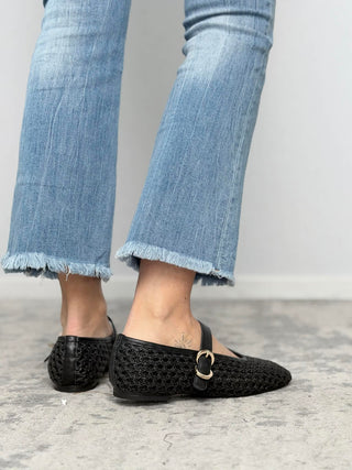 Frau black woven ballerina flats