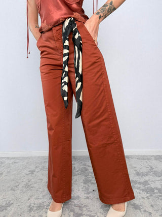 Pantalone chino con foulard - Kontatto