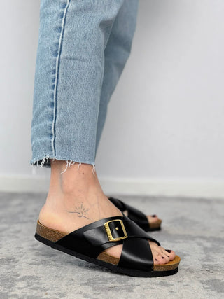 Ciabatta nappa nera - Frau