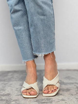 Leather mule sandal - Divine Follie