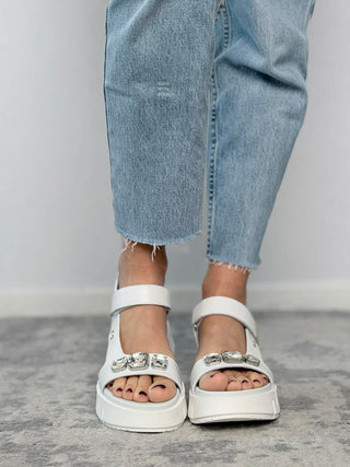 Leather high-sole sandal - Nero Giardini