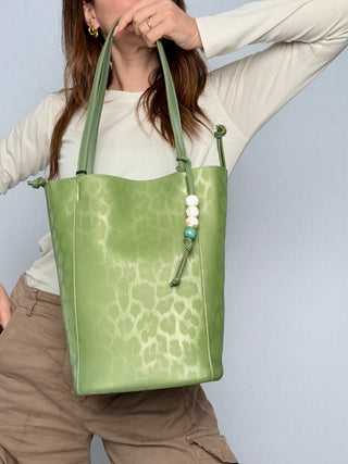 Borsa secchiello con ciondoli Nalì