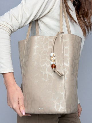 Borsa secchiello con ciondoli