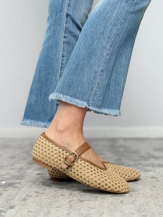 Ballerina intreccio Frau