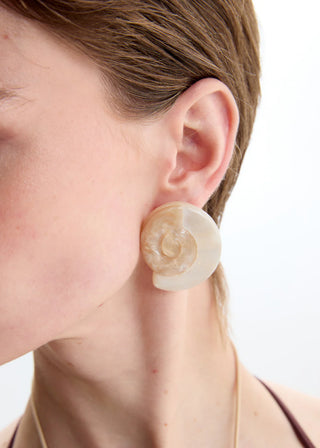 SHELL EARRING OVER