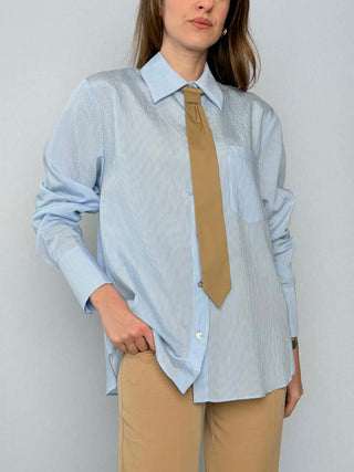 Camicia cravatta kontatto