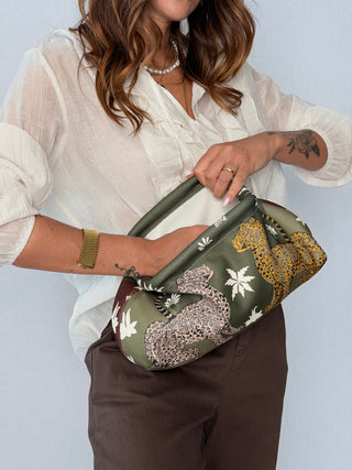 POUCH MOD. LEO Oliva