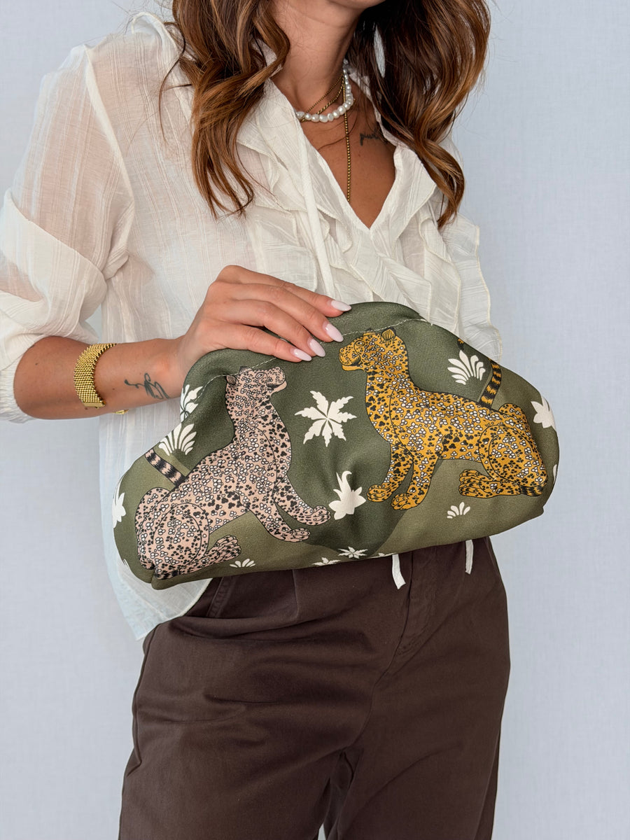 POUCH MOD. LEO Oliva
